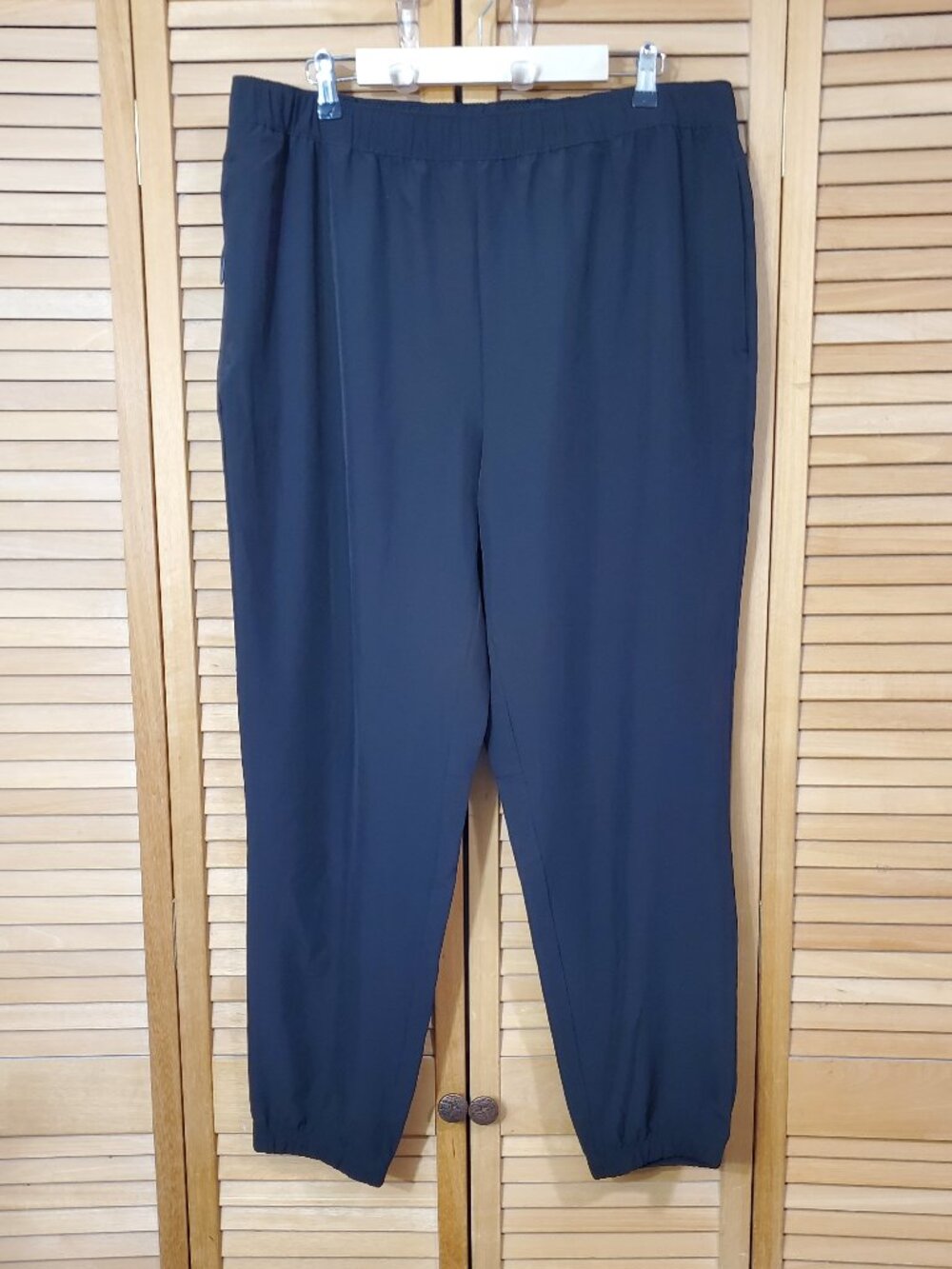 Gap Fit Women's Black Pull-On Jogger XL